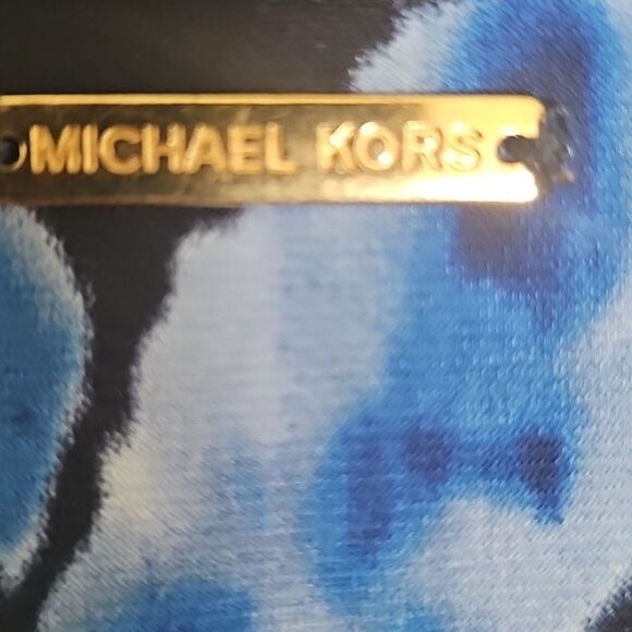 Sleeveless Blue Floral Michael Kors Dress - Picture 6 of 6